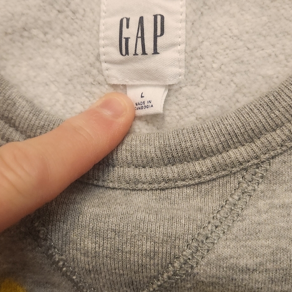 GAP Crew Neck Sweatshirt,  size L - Picture 4 of 8
